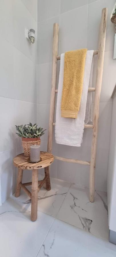 Canto Da Rocha Guesthouse Алмада Экстерьер фото
